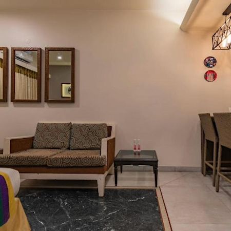 Hotel Imperial Park Sector 45 Gurgaon Exterior foto